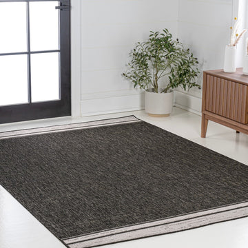Alda Modern Minimalist Mingled Solid Indoor/Outdoor Area Rug